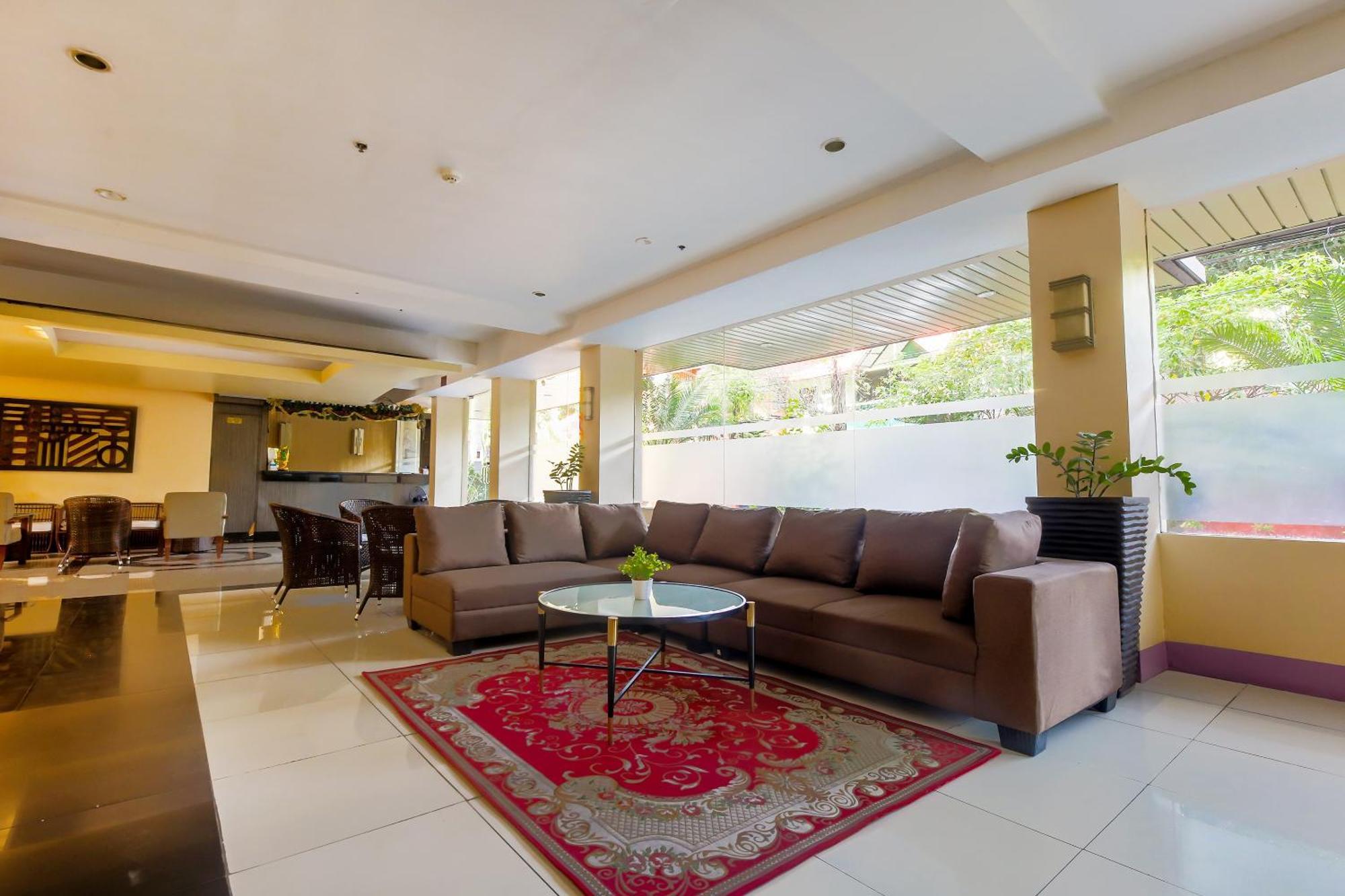 فندق Cote D' Azure Las Piñas المظهر الخارجي الصورة